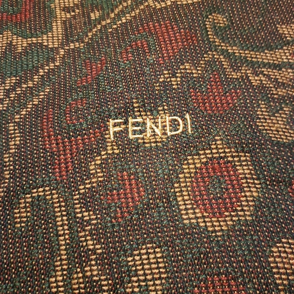 Fendi scarf wrap - Picture 1 of 11